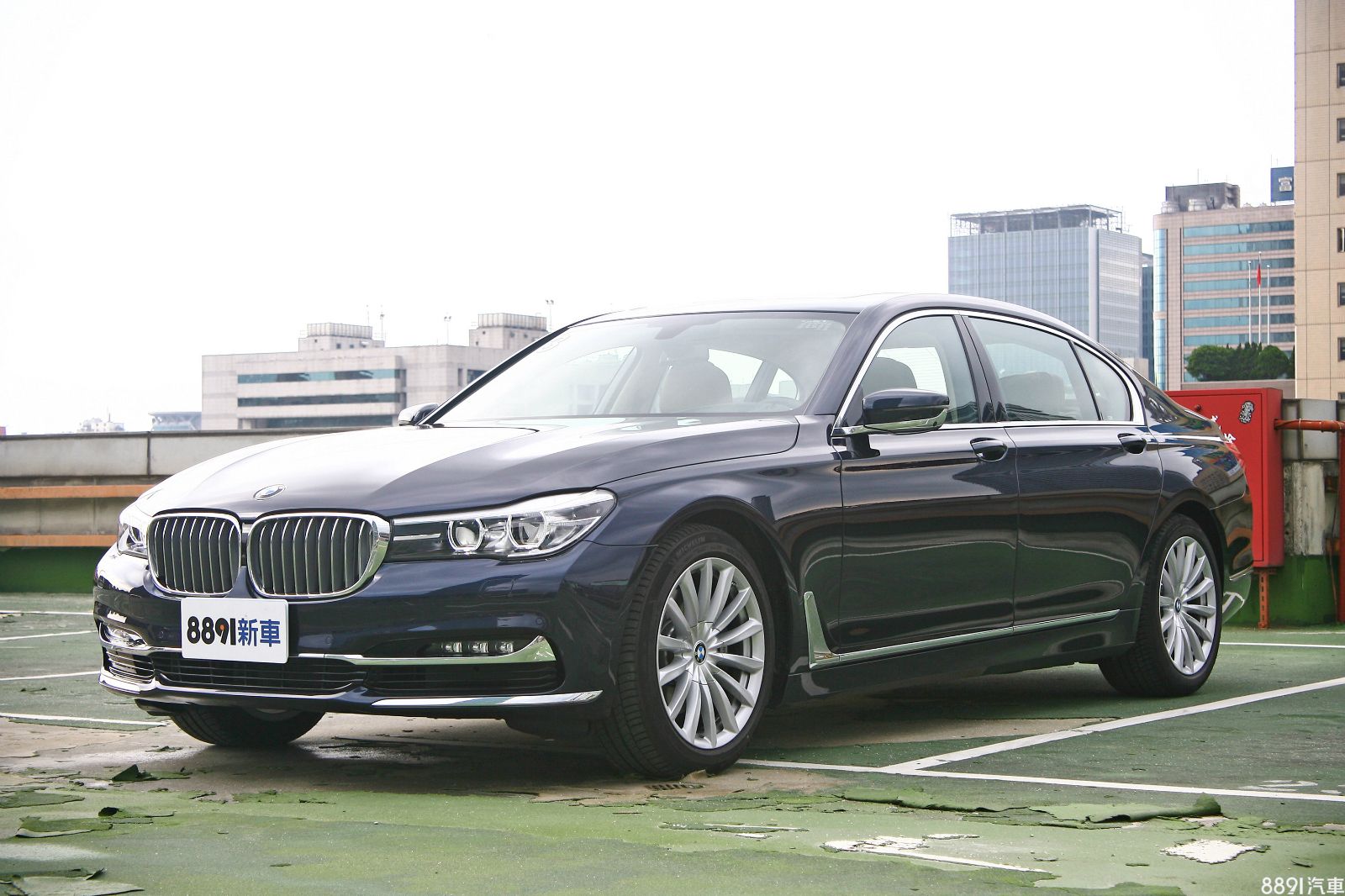 Bmw 16 7 Series 740li Luxury汽車圖 汽車圖片 81新車