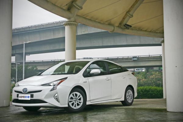 【Toyota 】無敵，不表示沒有對手！！Toyota Prius 298