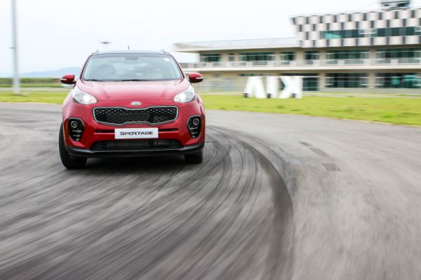 穩健的舒適化底盤 Kia Sportage操控篇