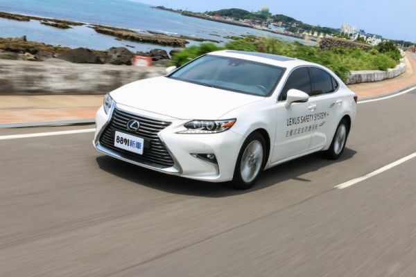 斯文的高品質移動過程 Lexus ES200動態篇 463