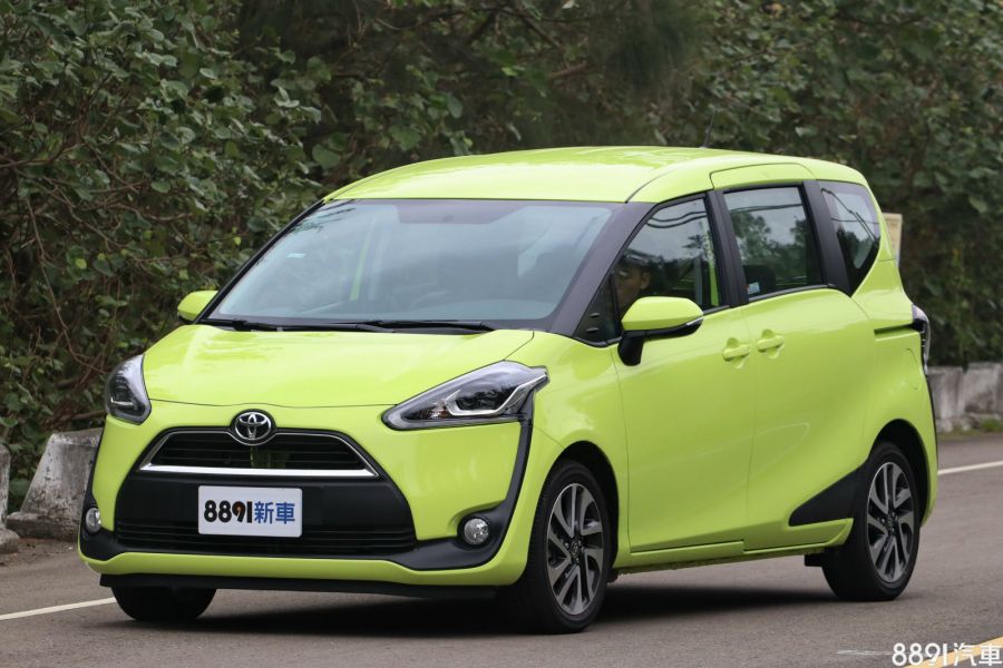 Toyota sienta 2018 характеристики