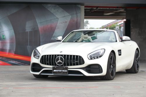 Mercedes-Benz AMG GT Roadster