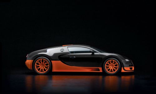 Bugatti/布卡堤 Veyron