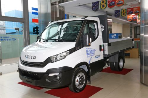 IVECO 2.3L/廂型車VAN