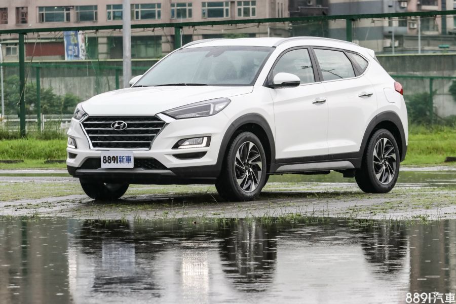 Hyundai Tucson 最新車款資料 一鍵詢價 專業車評 81汽車