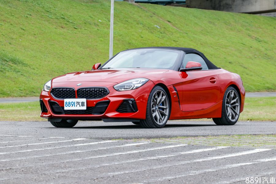 Bmw Z4 最新車款資料 一鍵詢價 專業車評 81汽車 Bmw Z4 最新車款資料 一鍵詢價 專業車評 81汽車