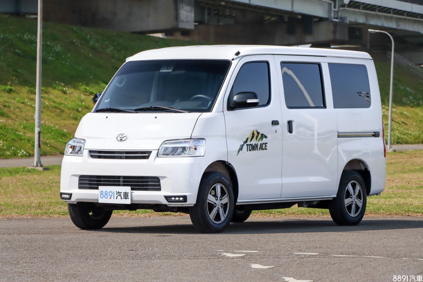 Toyota Town Ace Van 圖集 | 8891汽車