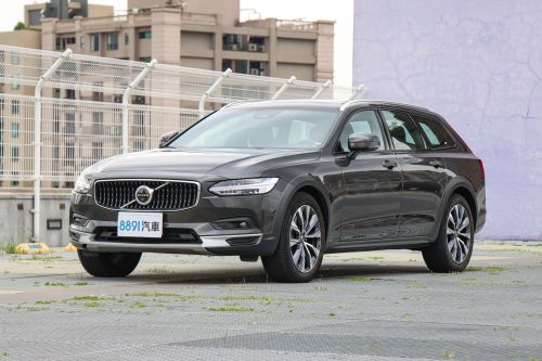 Volvo V90 Cross Country