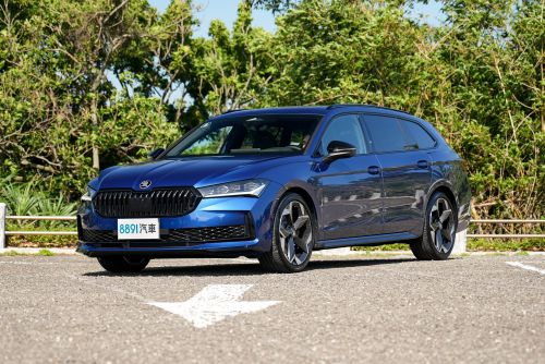 Skoda Superb Combi
