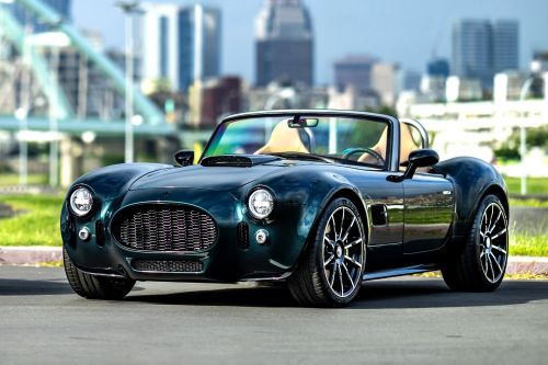AC Cobra GT Roadster