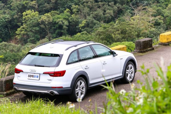 春天 要穿獵裝  Audi A4 allroad 45TFSI 737