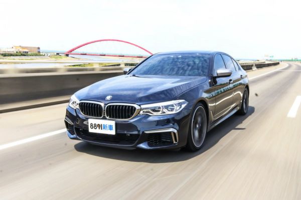 接近M5的二號兵器 BMW M550i xDrive 882