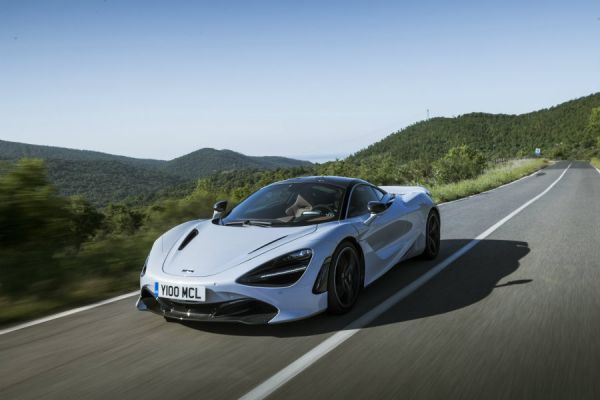 時時刻刻暢快淋漓 McLaren 720S英國試駕 926