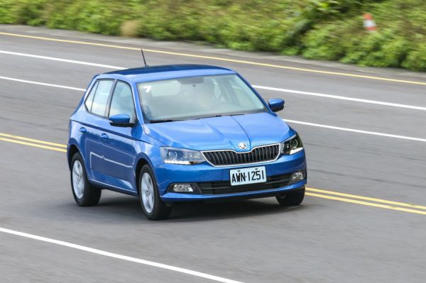 1公升排氣量的魅力 Skoda Fabia 1.0 TSI試駕 978