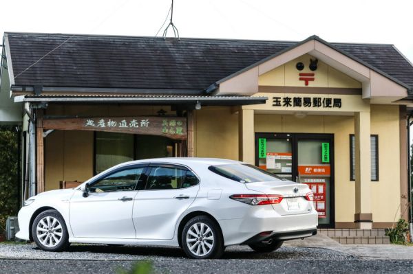 向凌志看齊 豐田大改款Camry Hybrid內裝配備 989