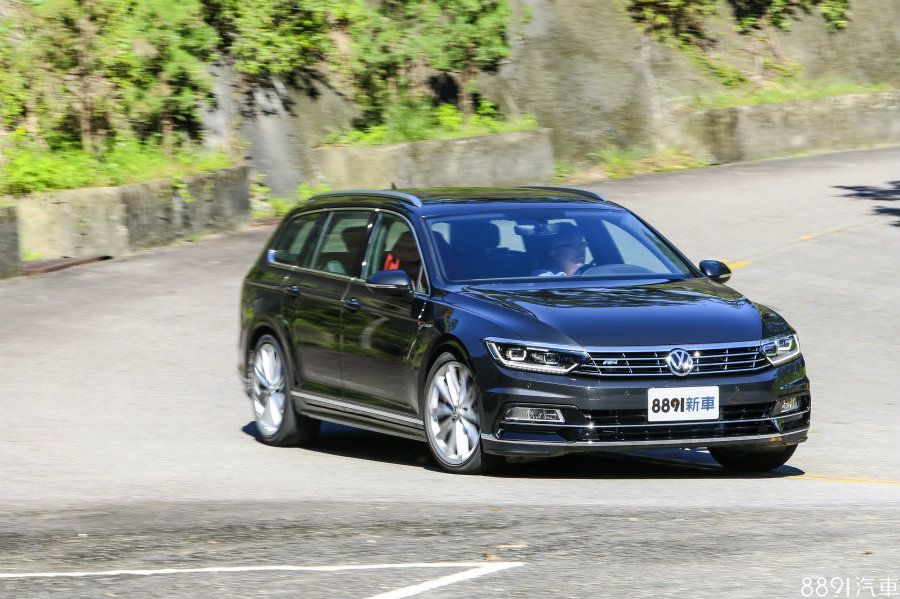 搶先試駕 速度與親情 福斯passat Variant 380 Tsi 8891汽車