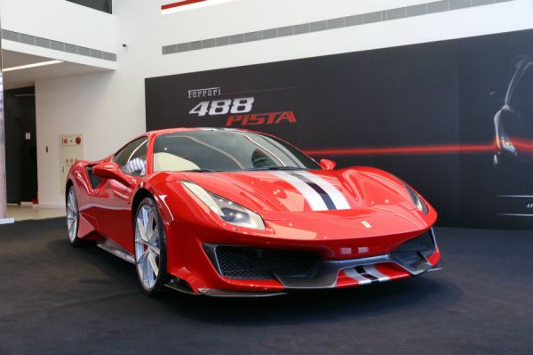 V8狂馬 Ferrari 488 Pista以1998萬強勢登台 7207