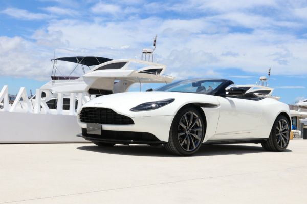 融合紳士與侵略氣息的上空跑車 DB11 Volante國內發表 7223