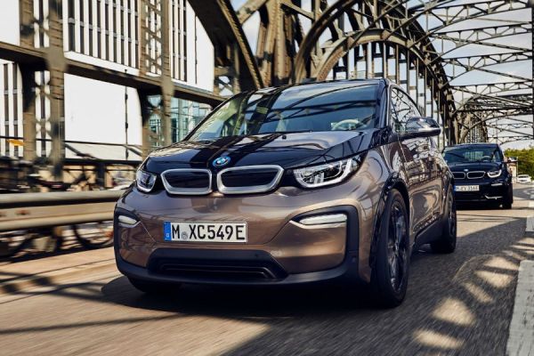 續航力提升三成 2019年式BMW i3/i3s電池組獲更新 7738