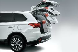 最多漲1萬、配備升級 新年式Outlander預售88.5萬起 9488
