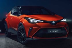 Toyota C-HR搭配新動力 油電動力大升級！ 9614