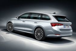 科技化＋油電化！Skoda新一代Octavia正式發表 9783