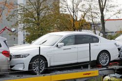 不排除冠上i7之名！BMW純電大7首度捕獲 9816