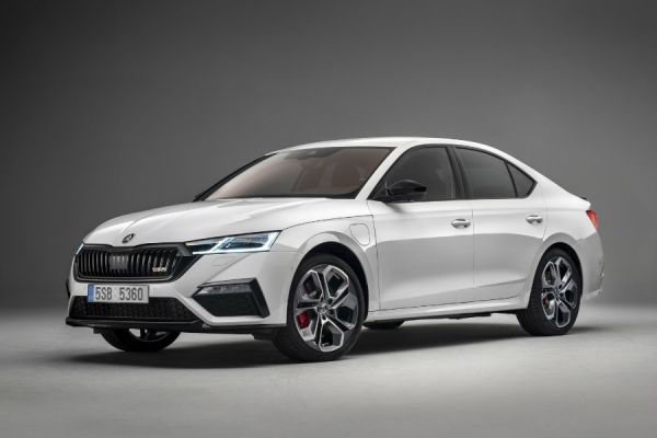 【2020日內瓦車展】汽、柴油版再等等 Skoda新Octavia RS iV發表 10281