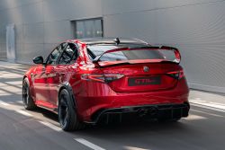 【2020日內瓦車展】極致性能代表作 Alfa Romeo Giulia GTA/GTAm馬力增強、輕量化！ 10284
