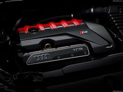 賓士A45請小心！新一代Audi RS3低偽裝捕獲，動力400hp起跳！ 10504