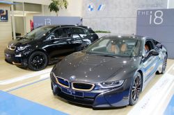 BMW雙門油電告別作！i8/i3特仕版限量登場 10620