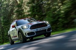 英國國旗尾燈、數位儀錶上身 Mini JCW Countryman小改款發表 10939