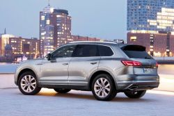 告別V8柴油 福斯Touareg最終版德國限量上市 11082