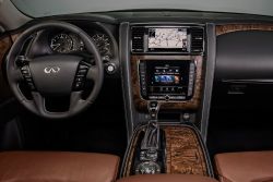 標配電子後視鏡 Infiniti美規新年式QX80發表 11168