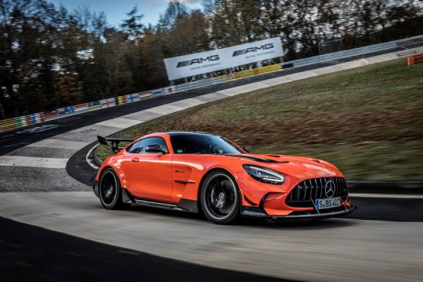 6分43秒通關！賓士AMG GT Black Series成紐柏林最速「量產車」
