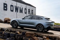 高級酒莊巡禮！Aston Martin DBX Bowmore特仕車僅限18個名額 11804