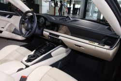 一般版同步開始交車 保時捷911 Targa 4S Heritage Design Edition限量1003萬登台 12273