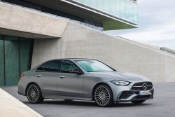 大改款C-Class、GR Yaris現身！車安網最新受測名單出爐 12364