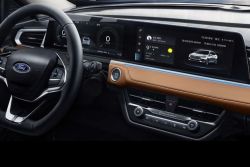 【2021上海車展】導入雙10.25吋螢幕 福特Escort二度小改登場 12410