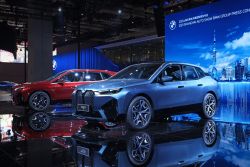 【2021上海車展】國內近期公布預售 BMW iX現身展場 12431