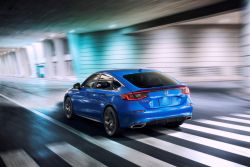 驚喜感不大 本田11代Civic Hatchback登場 13034