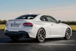 大改款BMW 2 Series亮相！M240i身懷374hp馬力、4.3秒加速破百！ 13228