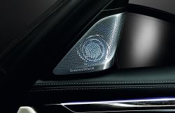 限量配備升級！BMW 7系列推出Diamond Edition版本！ 13243
