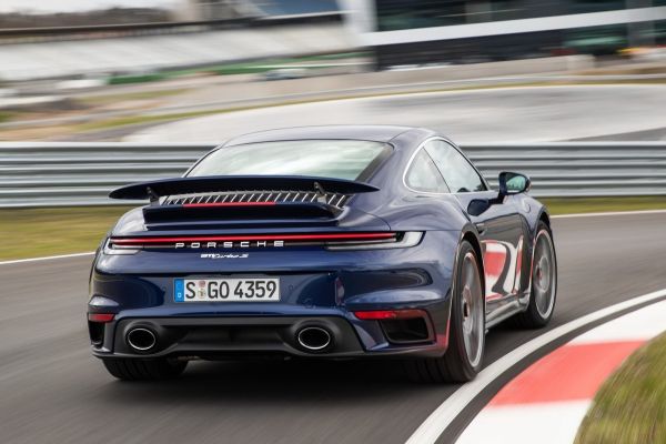 911 Hybrid終於現身？保時捷正測試「電氣化」911 Turbo S 13338