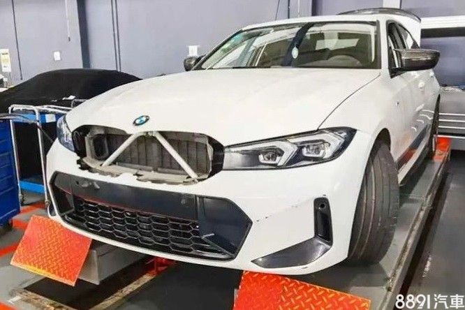 國外車訊 長這樣 疑似小改款bmw 3系列實車照曝光 81汽車 國外車訊 長這樣 疑似小改款bmw 3系列實車照曝光 81汽車