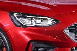福特Focus ST手排版138.8萬入列！新年式Focus車系頂規配備無料升級 13695