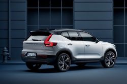 Volvo新年式XC40登台 維持3車型、價格小漲！ 13744