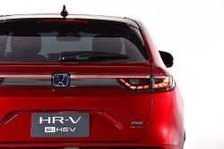 本田大改款HR-V泰國開賣 油電RS版本首度亮相！ 13927