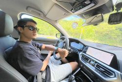 BMW 318i Luxury素人一週試駕-操控至上，入門並非陽春 1942