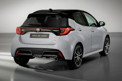 專屬扮相、懸吊強化 豐田Yaris GR Sport歐洲登場 14061